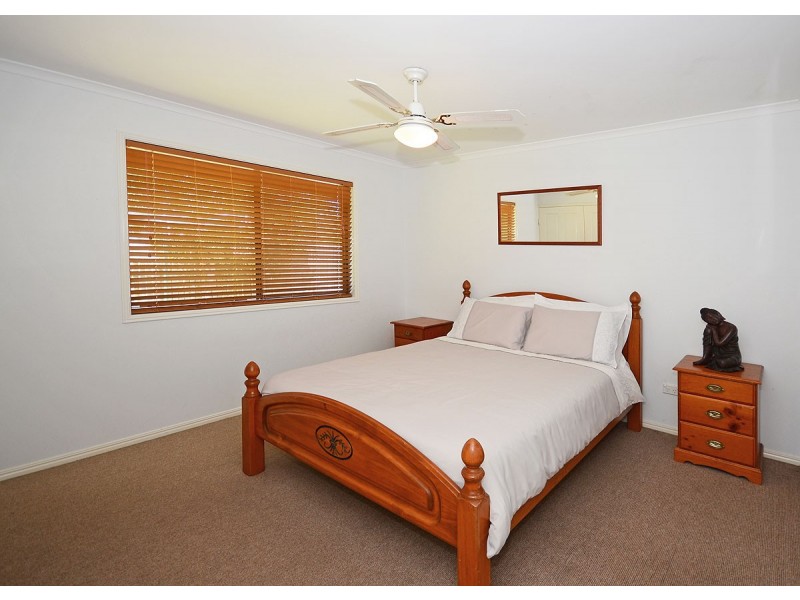 15 Turnbull Court, Urangan QLD 4655