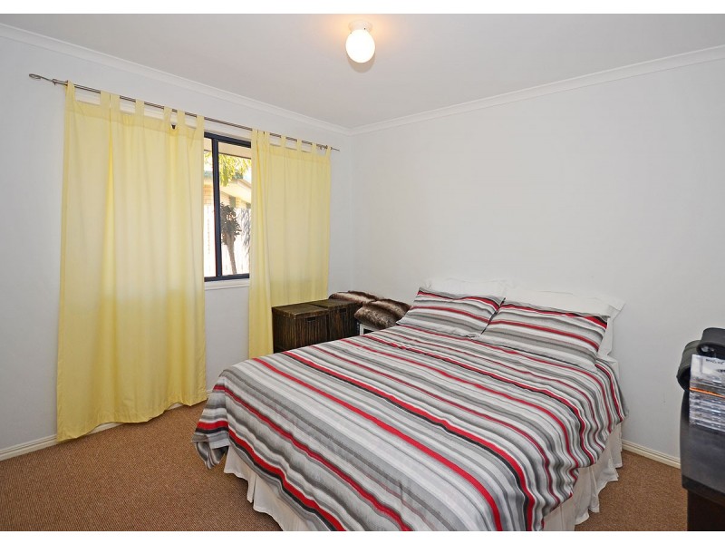 15 Turnbull Court, Urangan QLD 4655