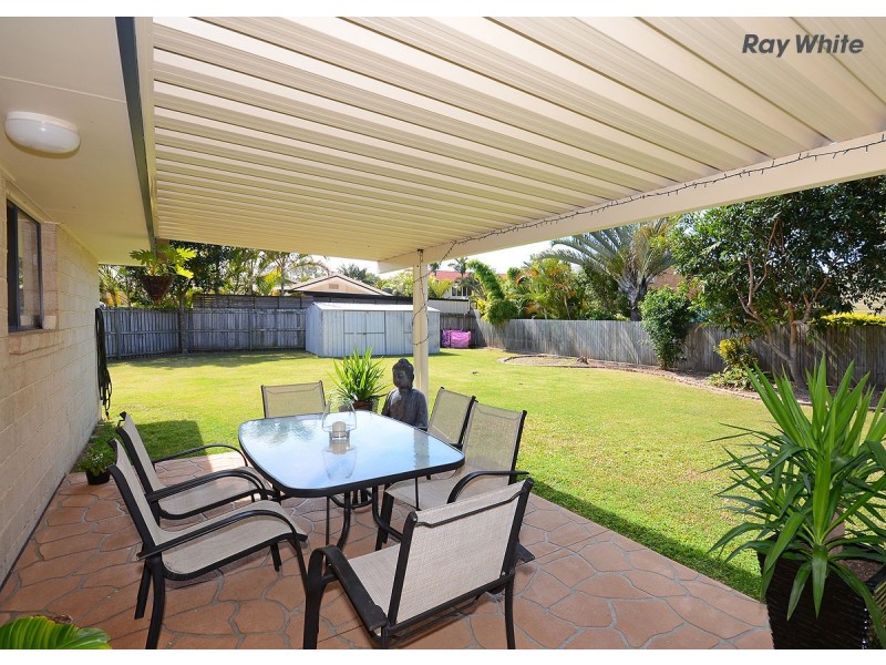 15 Turnbull Court, Urangan QLD 4655