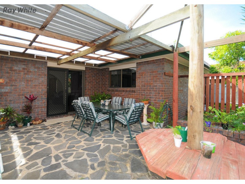 24 South Street, Urangan QLD 4655