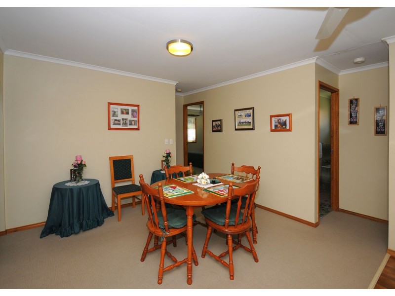 24 South Street, Urangan QLD 4655