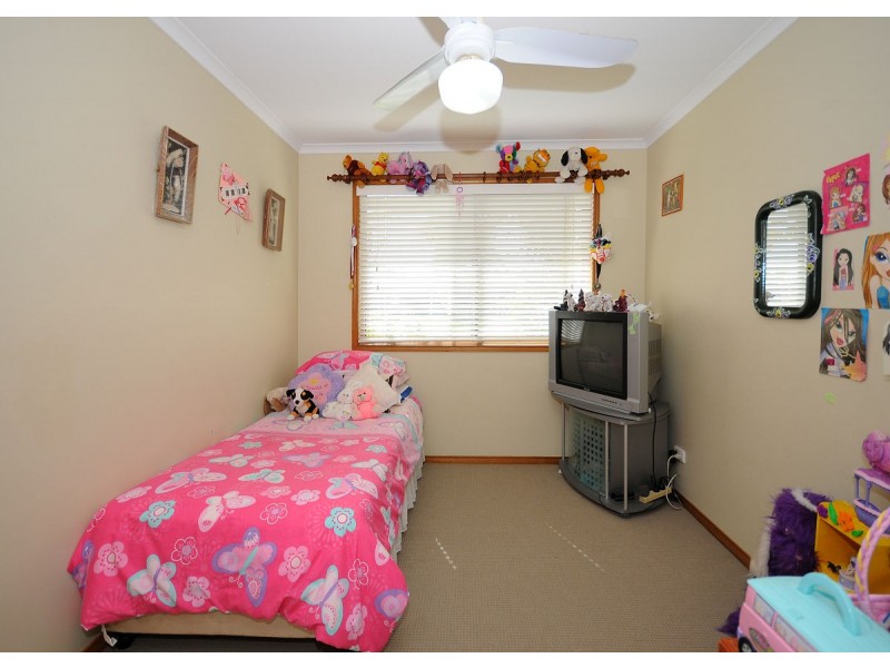 24 South Street, Urangan QLD 4655