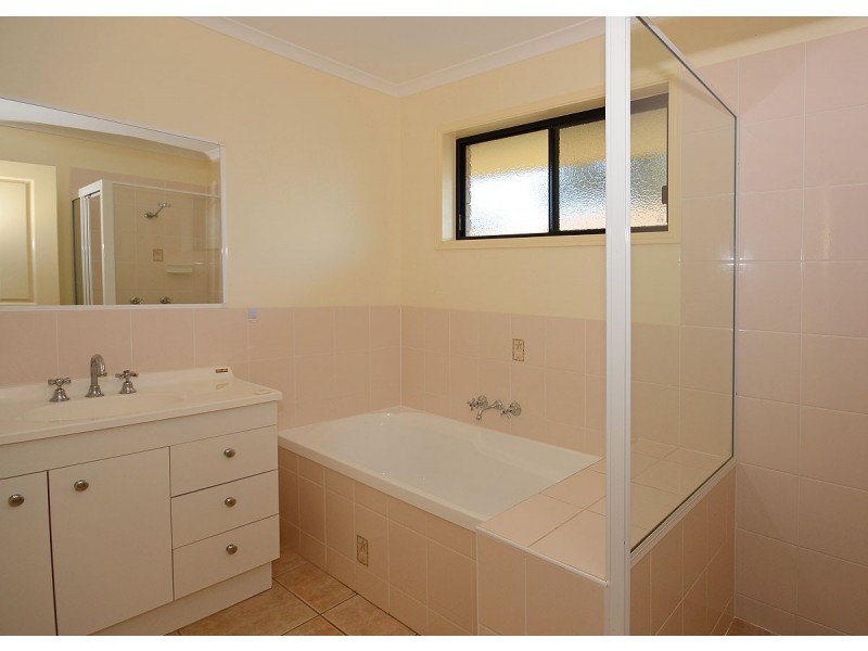 3 Conondale Court, Torquay QLD 4655