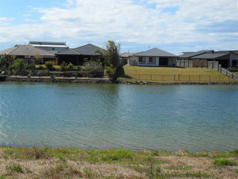 51 Endeavour Way, Eli Waters QLD 4655