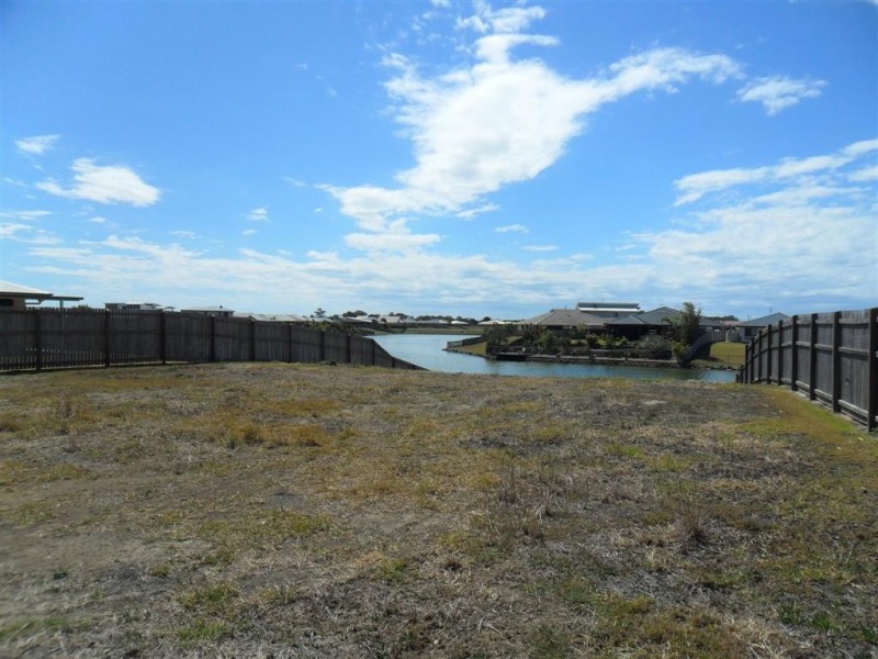 51 Endeavour Way, Eli Waters QLD 4655