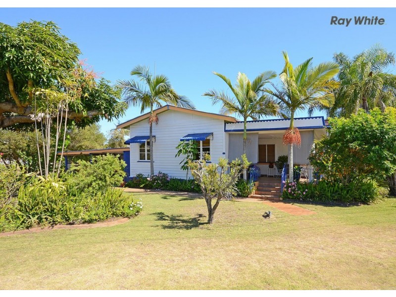 17 Ann Street, Torquay QLD 4655