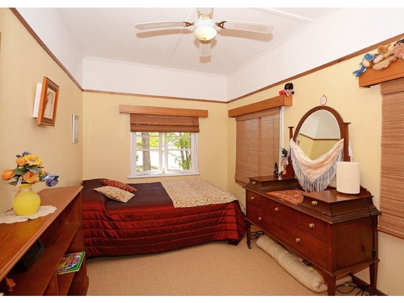 17 Ann Street, Torquay QLD 4655