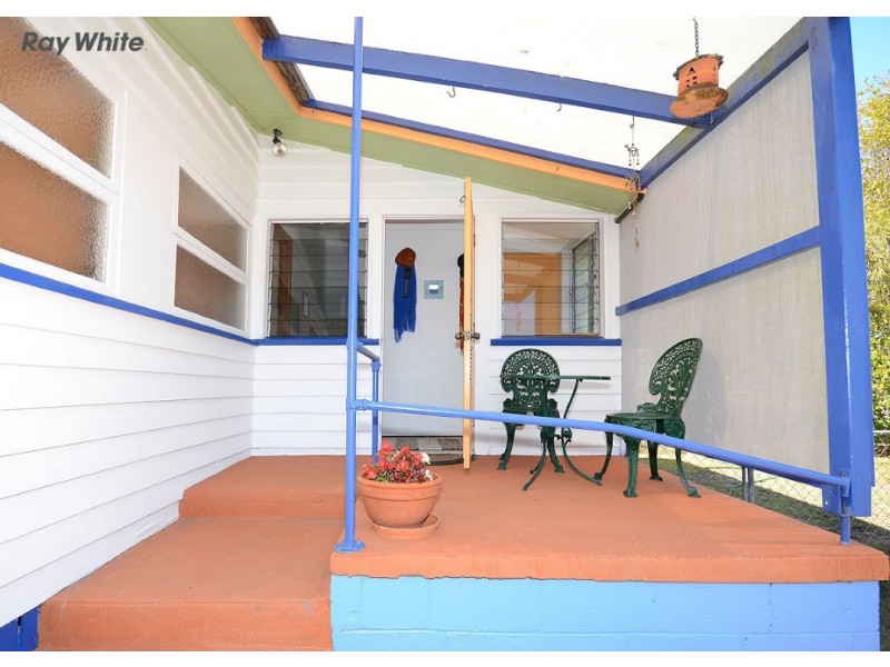 17 Ann Street, Torquay QLD 4655