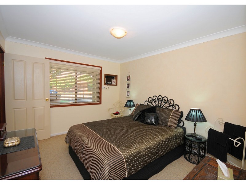 24 Hillcrest Avenue, Scarness QLD 4655
