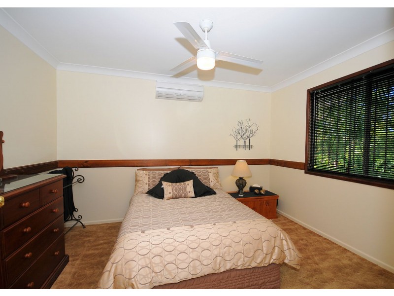 24 Hillcrest Avenue, Scarness QLD 4655