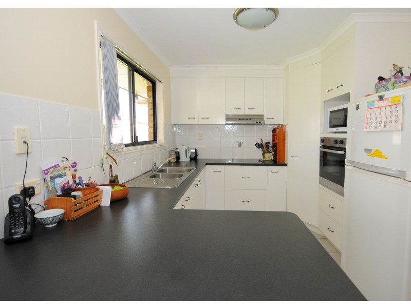 34 Wide Bay Drive, Eli Waters QLD 4655