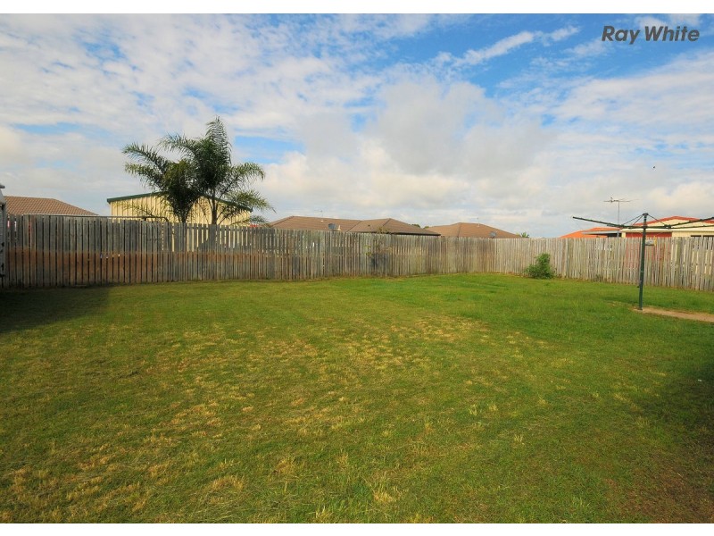 34 Wide Bay Drive, Eli Waters QLD 4655