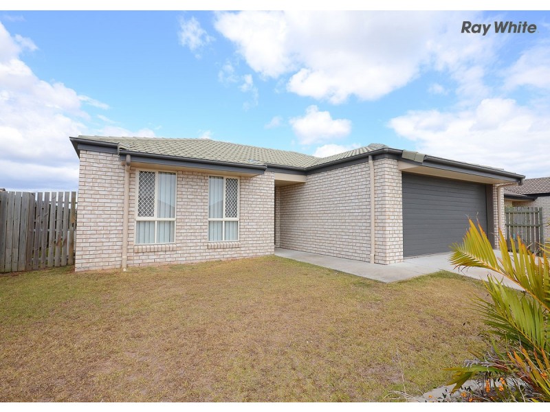 84 Endeavour Way, Eli Waters QLD 4655