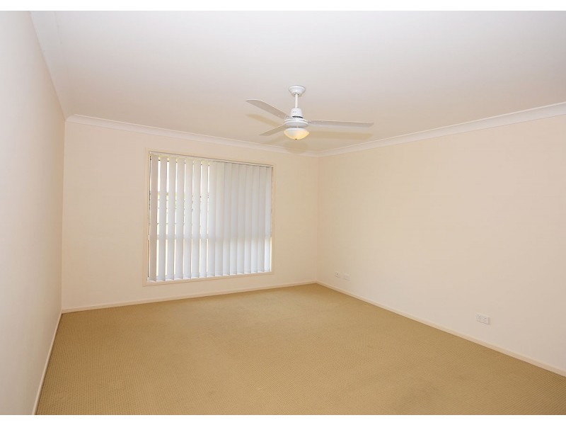 84 Endeavour Way, Eli Waters QLD 4655