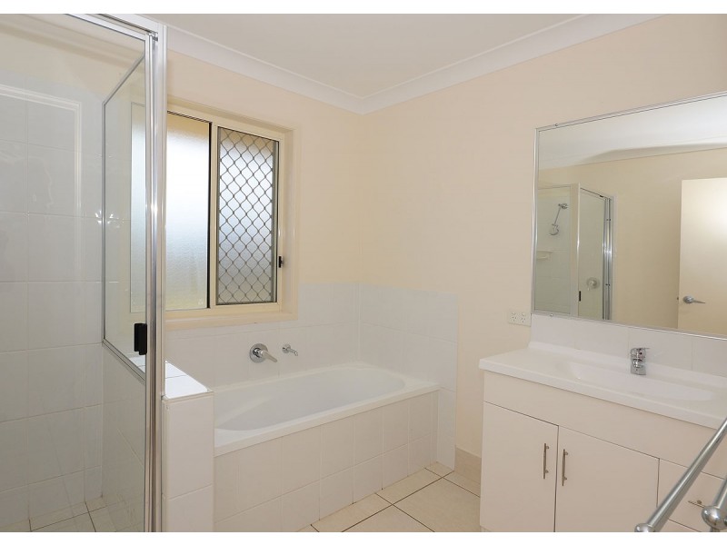 84 Endeavour Way, Eli Waters QLD 4655
