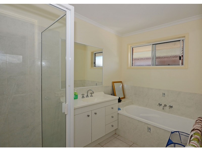 14 Gumtree Drive, Urraween QLD 4655