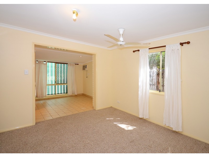 16 Acacia Street, Point Vernon QLD 4655