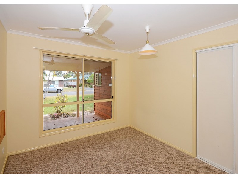 16 Acacia Street, Point Vernon QLD 4655