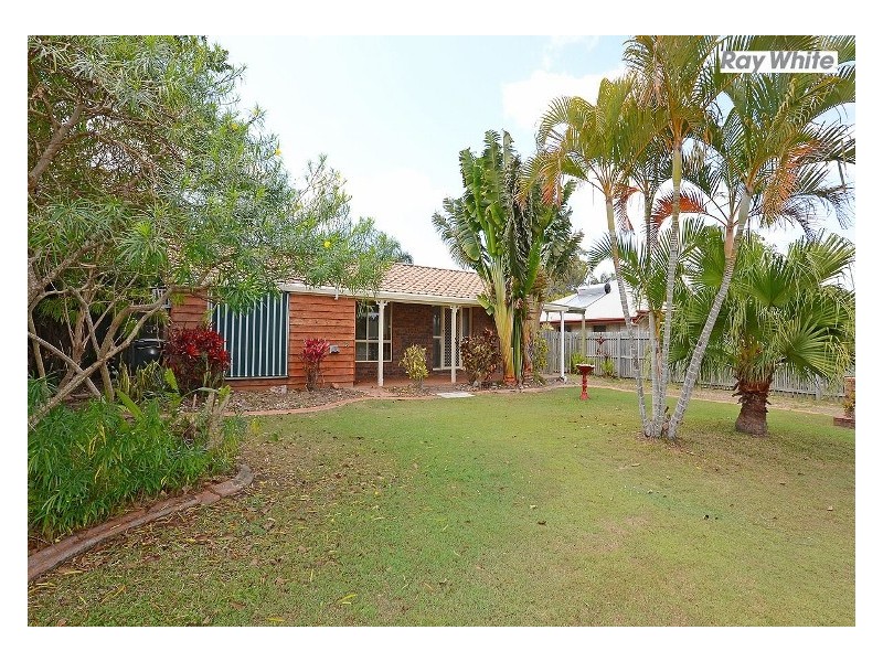16 Acacia Street, Point Vernon QLD 4655