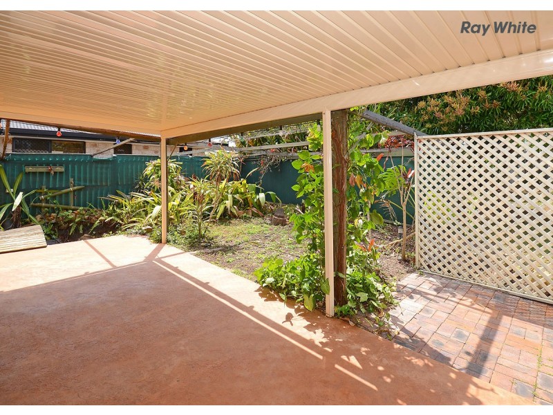 16 Acacia Street, Point Vernon QLD 4655