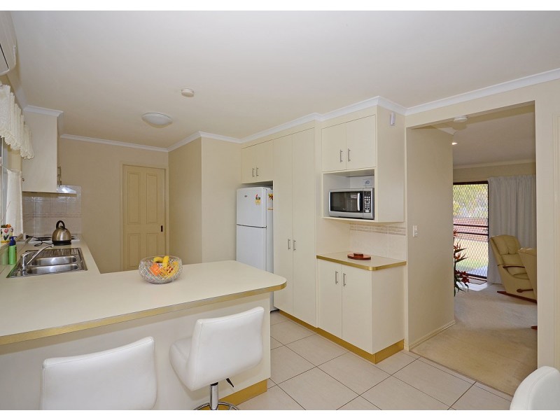 4 Swaney Court, Urangan QLD 4655