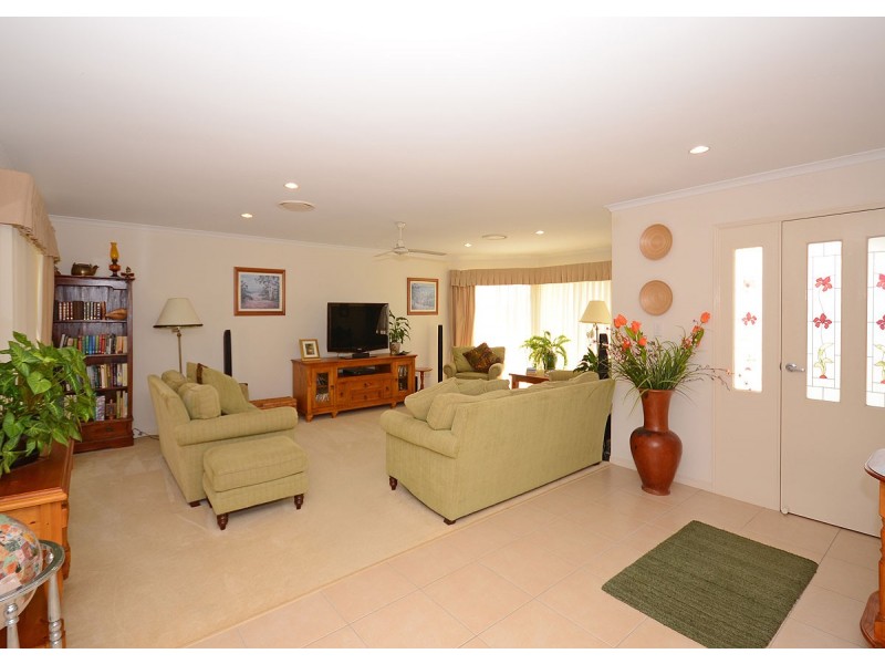 6 Yongala Avenue, Eli Waters QLD 4655