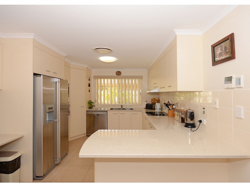 6 Yongala Avenue, Eli Waters QLD 4655