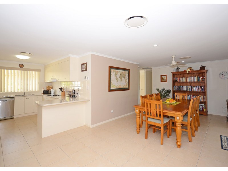 6 Yongala Avenue, Eli Waters QLD 4655