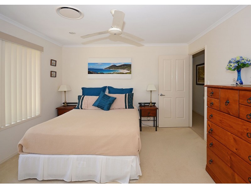 6 Yongala Avenue, Eli Waters QLD 4655