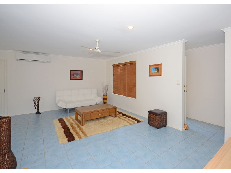 5 Wodalla Mews, Point Vernon QLD 4655