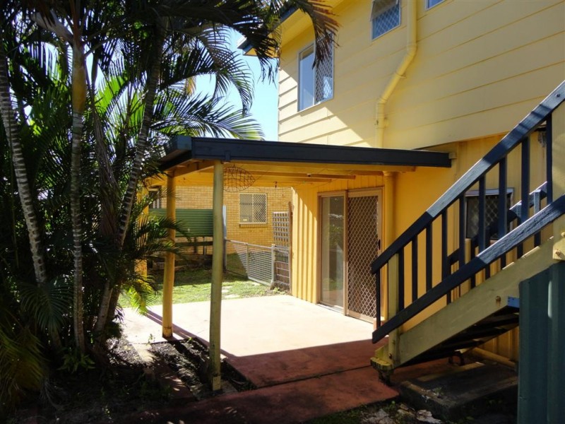 30 Saunders Street, Point Vernon QLD 4655