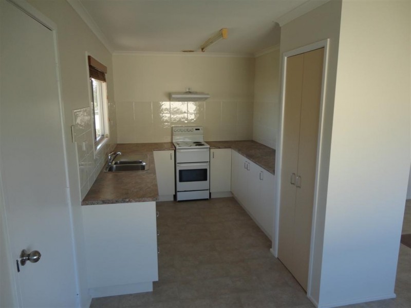 30 Saunders Street, Point Vernon QLD 4655