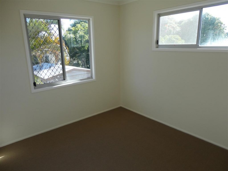 30 Saunders Street, Point Vernon QLD 4655