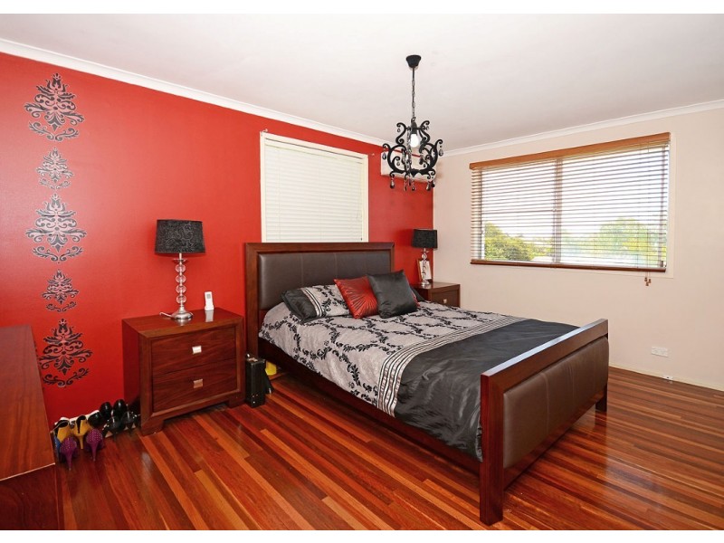 42 John Street, Scarness QLD 4655