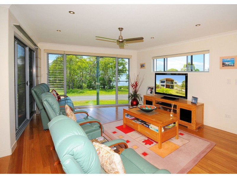 76 Ariadne Street, River Heads QLD 4655