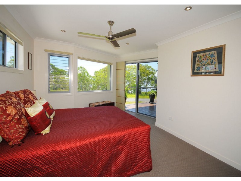 76 Ariadne Street, River Heads QLD 4655