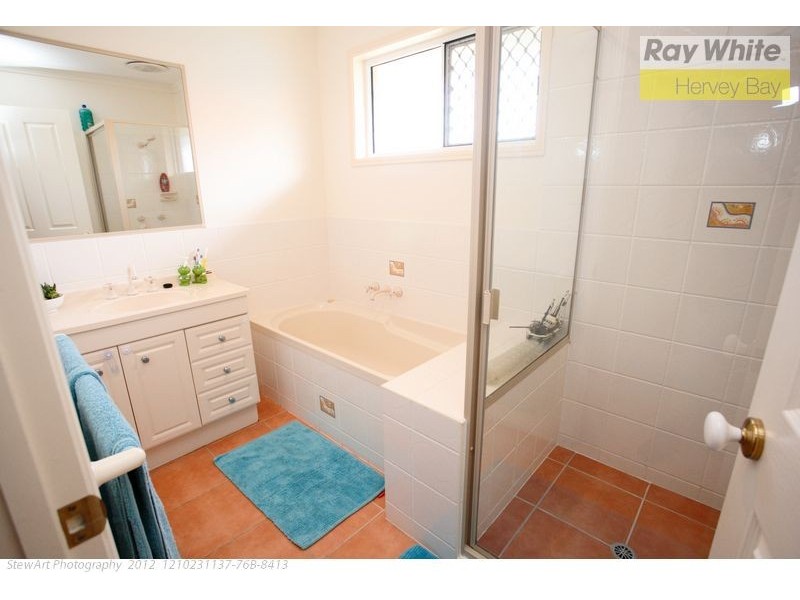 8 Wodalla Mews, Point Vernon QLD 4655