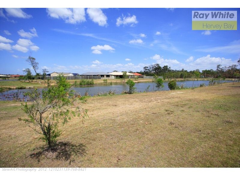 8 Wodalla Mews, Point Vernon QLD 4655