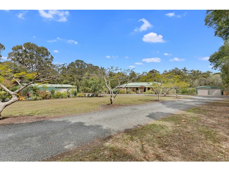 27 Newfarm Place, Takura QLD 4655