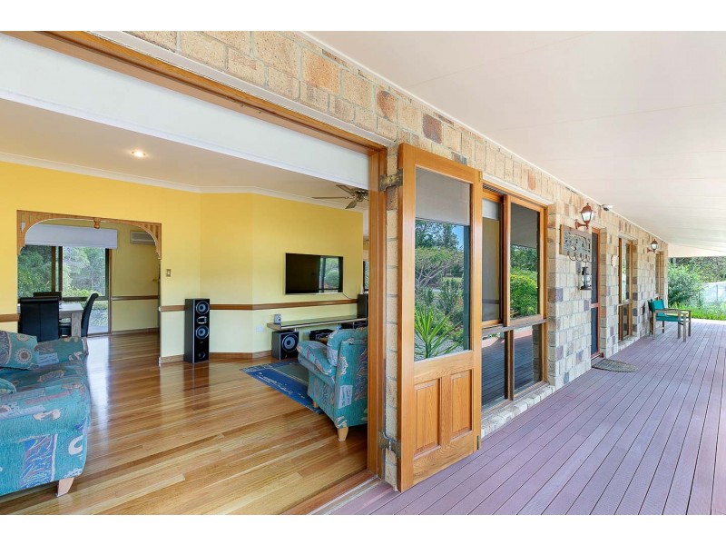 27 Newfarm Place, Takura QLD 4655