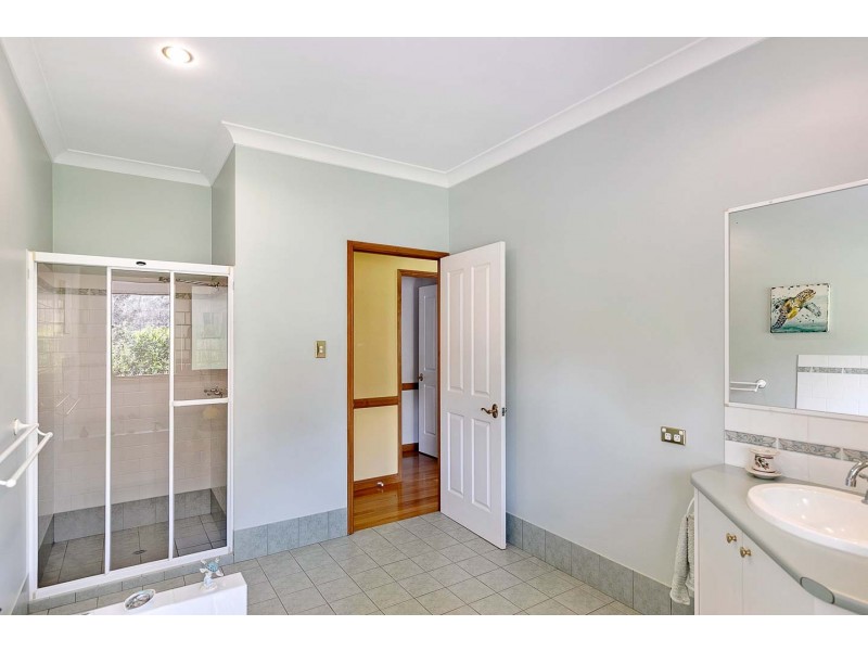 27 Newfarm Place, Takura QLD 4655