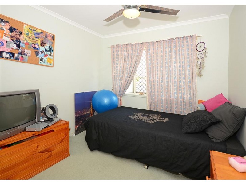 37 Bunker Avenue, Urraween QLD 4655