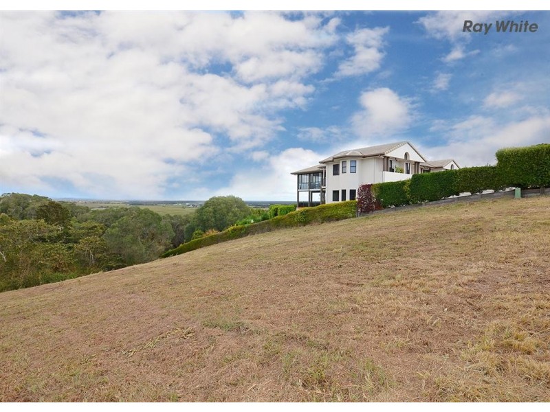 14 Swissalp Drive, Urraween QLD 4655