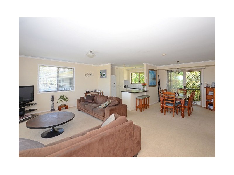 9 Byron Street, Scarness QLD 4655