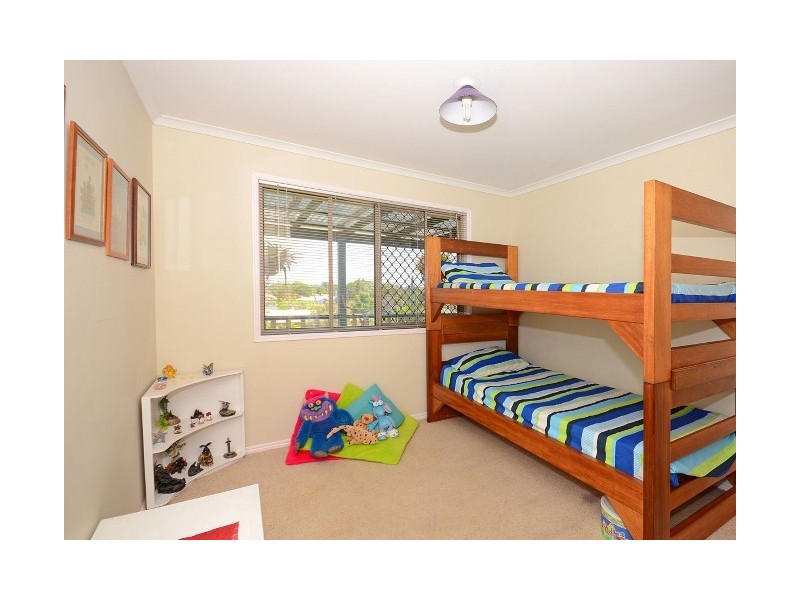 9 Byron Street, Scarness QLD 4655