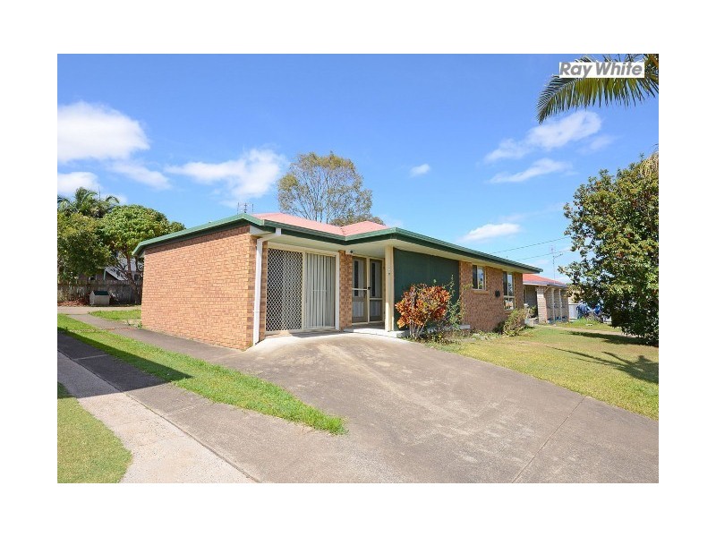 27 Holiday Parade, Scarness QLD 4655