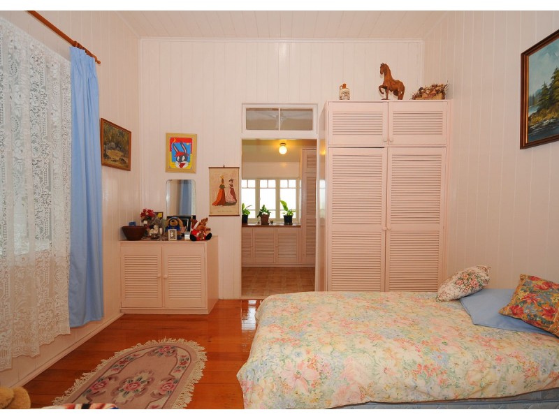 9 Union Street, Torbanlea QLD 4662
