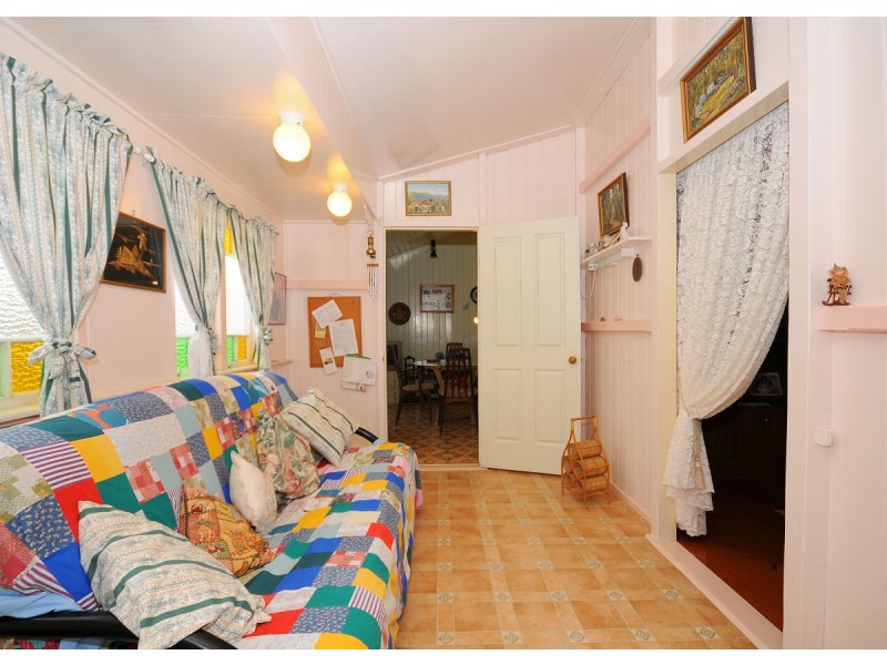 9 Union Street, Torbanlea QLD 4662