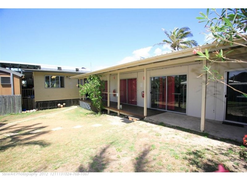 101 and 102 Roper St, Eurong QLD 4581