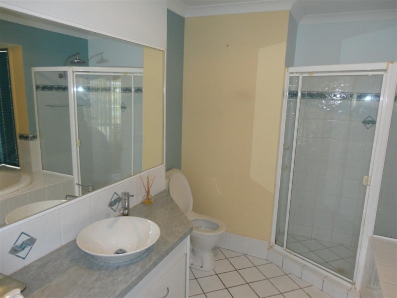 61 Alexander Street, Torquay QLD 4655